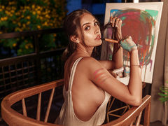 LucyMartin from LiveJasmin