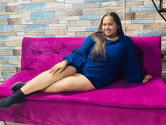 LucyOween from LiveJasmin