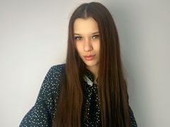 LucySteele from LiveJasmin