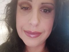 Ludolu - female with black hair webcam at LiveJasmin