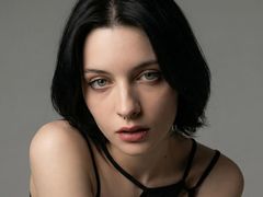 LuisaFinell from LiveJasmin