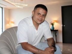 LukeCage from LiveJasmin