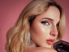 LuluBianco - blond female with  big tits webcam at LiveJasmin