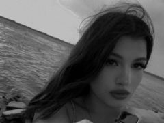 LumiVibe from LiveJasmin