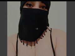 LunaArabella - female with black hair webcam at LiveJasmin