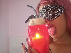 LunaBelmett - female with black hair webcam at LiveJasmin