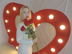LunaBianchi - blond female webcam at LiveJasmin