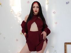 LunaCherrys from LiveJasmin