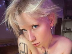 LunaHurt from LiveJasmin
