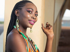 LunaKioni - female with black hair and  big tits webcam at LiveJasmin