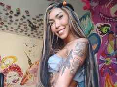 LunaRodrigues - shemale with brown hair webcam at LiveJasmin