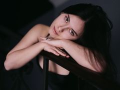 LunaRosalin - female with black hair webcam at LiveJasmin