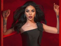 LunaRoyale - shemale webcam at LiveJasmin