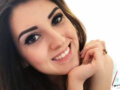 LunaSmeet from LiveJasmin