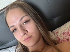 LunaVaibe from LiveJasmin