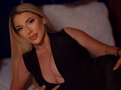 LunaVee from LiveJasmin