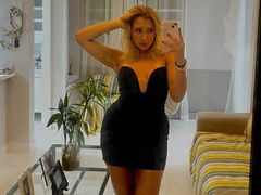 LunaVeller from LiveJasmin