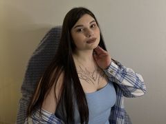 LunnaEden from LiveJasmin