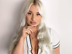 Luxuria - blond female with  big tits webcam at ImLive