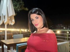 LydiaBarnes - female with black hair webcam at LiveJasmin