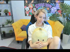 LylithSkye - blond female webcam at LiveJasmin