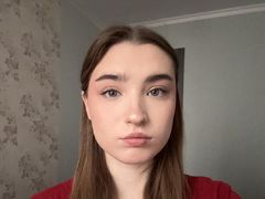 LynFrett - female with brown hair and  small tits webcam at LiveJasmin