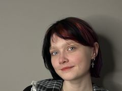 LynetHickmott from LiveJasmin