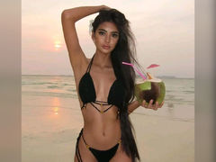 MaddieTan from LiveJasmin