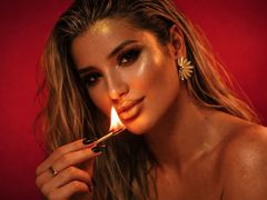 MaddieVixen - blond female webcam at LiveJasmin