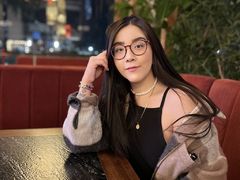 MaddyFez - female with black hair and  small tits webcam at LiveJasmin