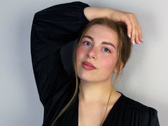 MadelineVoss - female with red hair and  big tits webcam at LiveJasmin