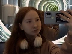 MadgeRemerez - female with red hair and  small tits webcam at LiveJasmin