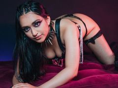 MadieGrave - female with black hair and  big tits webcam at LiveJasmin