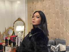 MadisonLore - shemale with black hair webcam at LiveJasmin