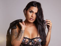 PamelaMith1 - blond shemale webcam at ImLive