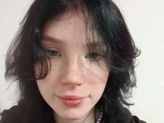 MaiaRusinski from LiveJasmin