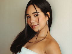 MaiaValentini from LiveJasmin