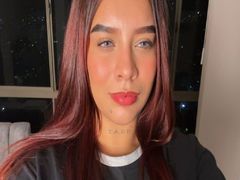 MaidyIsaza from LiveJasmin
