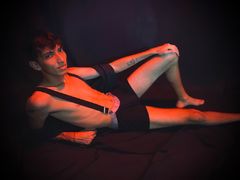 MaikolOrtiz from LiveJasmin