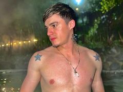 KenFerrer - male webcam at xLoveCam
