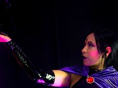 MaiteRouse - female with black hair webcam at LiveJasmin