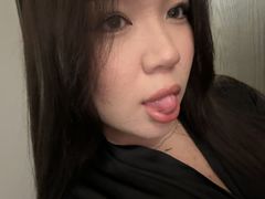 Makota from LiveJasmin
