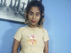 MalalasoaBrooks from LiveJasmin