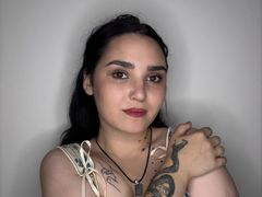 MalissaDanielian from LiveJasmin