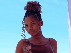 MamiVony from LiveJasmin