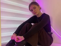 ManDavia from LiveJasmin