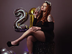 MandyHolmes from LiveJasmin