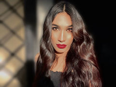 ManuRose - shemale with brown hair webcam at LiveJasmin