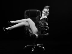 clasikfetish - female with brown hair webcam at LiveJasmin