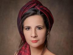 MargoChillario - female with brown hair webcam at LiveJasmin